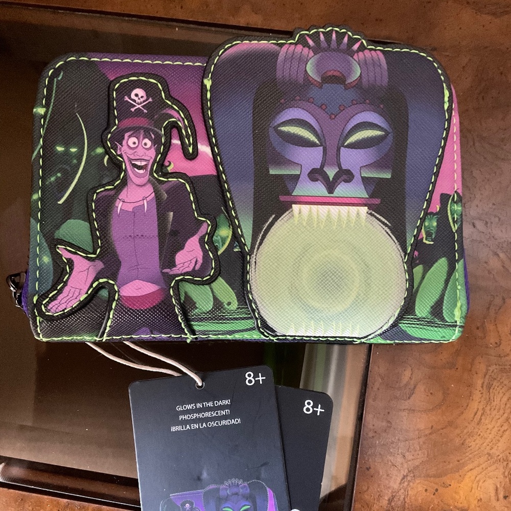Disney loungefly wallet Dr Facilier